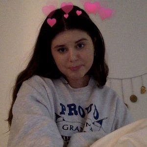 Meet your Posher, Luciana